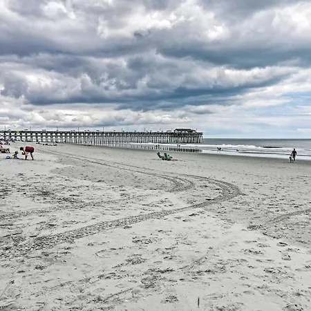 Murrells Inlet Home With 3 Decks - 1 Block To Beach!